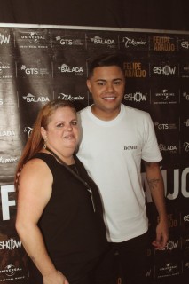 
<a style='margin-left: 5px;' class='btn btn-xs btn-social btn-facebook' href='https://www.facebook.com/sharer/sharer.php?u=https://www.galeramix.com.br/imagem/a132/800-800-90/conteudo/site_galerias/132/15-costelaco-do-junior-seco-77.jpg' rel='popup' data-width='500' data-height='400'><i class='fa fa-facebook'></i>Compartilhar <span class='hidden-xs'>no Facebook</span>
</a> 
<a class='btn btn-default btn-xs' target='_blank' href='imagem/a132/800-800-90/conteudo/site_galerias/132/15-costelaco-do-junior-seco-77.jpg'>
<span class='glyphicon glyphicon-cloud-download'></span> Salvar
</a>
