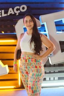 
<a style='margin-left: 5px;' class='btn btn-xs btn-social btn-facebook' href='https://www.facebook.com/sharer/sharer.php?u=https://www.galeramix.com.br/imagem/a132/800-800-90/conteudo/site_galerias/132/15-costelaco-do-junior-seco-82.jpg' rel='popup' data-width='500' data-height='400'><i class='fa fa-facebook'></i>Compartilhar <span class='hidden-xs'>no Facebook</span>
</a> 
<a class='btn btn-default btn-xs' target='_blank' href='imagem/a132/800-800-90/conteudo/site_galerias/132/15-costelaco-do-junior-seco-82.jpg'>
<span class='glyphicon glyphicon-cloud-download'></span> Salvar
</a>
