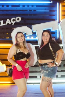 
<a style='margin-left: 5px;' class='btn btn-xs btn-social btn-facebook' href='https://www.facebook.com/sharer/sharer.php?u=https://www.galeramix.com.br/imagem/a132/800-800-90/conteudo/site_galerias/132/15-costelaco-do-junior-seco-84.jpg' rel='popup' data-width='500' data-height='400'><i class='fa fa-facebook'></i>Compartilhar <span class='hidden-xs'>no Facebook</span>
</a> 
<a class='btn btn-default btn-xs' target='_blank' href='imagem/a132/800-800-90/conteudo/site_galerias/132/15-costelaco-do-junior-seco-84.jpg'>
<span class='glyphicon glyphicon-cloud-download'></span> Salvar
</a>
