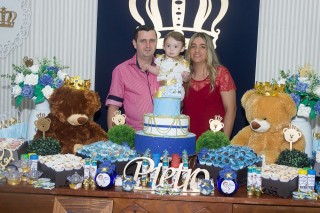 
    <a style='margin-left: 5px;' class='btn btn-xs btn-social btn-facebook' href='https://www.facebook.com/sharer/sharer.php?u=https://www.galeramix.com.br/imagem/a14/800-800-90/conteudo/site_galerias/14/primeiro-aninho-pietro-11.jpg' rel='popup' data-width='500' data-height='400'><i class='fa fa-facebook'></i>Compartilhar <span class='hidden-xs'>no Facebook</span>
</a> 
<a class='btn btn-default btn-xs' target='_blank' href='imagem/a14/800-800-90/conteudo/site_galerias/14/primeiro-aninho-pietro-11.jpg'>
    <span class='glyphicon glyphicon-cloud-download'></span> Salvar
</a>
