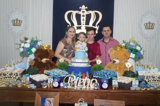 
<a style='margin-left: 5px;' class='btn btn-xs btn-social btn-facebook' href='https://www.facebook.com/sharer/sharer.php?u=https://www.galeramix.com.br/imagem/a14/800-800-90/conteudo/site_galerias/14/primeiro-aninho-pietro-15.jpg' rel='popup' data-width='500' data-height='400'><i class='fa fa-facebook'></i>Compartilhar <span class='hidden-xs'>no Facebook</span>
</a> 
<a class='btn btn-default btn-xs' target='_blank' href='imagem/a14/800-800-90/conteudo/site_galerias/14/primeiro-aninho-pietro-15.jpg'>
<span class='glyphicon glyphicon-cloud-download'></span> Salvar
</a>
