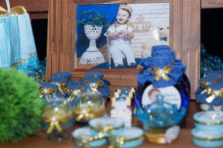 
<a style='margin-left: 5px;' class='btn btn-xs btn-social btn-facebook' href='https://www.facebook.com/sharer/sharer.php?u=https://www.galeramix.com.br/imagem/a14/800-800-90/conteudo/site_galerias/14/primeiro-aninho-pietro-2.jpg' rel='popup' data-width='500' data-height='400'><i class='fa fa-facebook'></i>Compartilhar <span class='hidden-xs'>no Facebook</span>
</a> 
<a class='btn btn-default btn-xs' target='_blank' href='imagem/a14/800-800-90/conteudo/site_galerias/14/primeiro-aninho-pietro-2.jpg'>
<span class='glyphicon glyphicon-cloud-download'></span> Salvar
</a>
