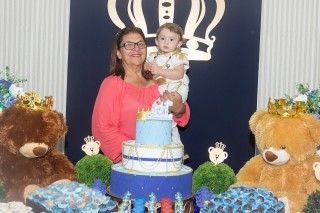 
<a style='margin-left: 5px;' class='btn btn-xs btn-social btn-facebook' href='https://www.facebook.com/sharer/sharer.php?u=https://www.galeramix.com.br/imagem/a14/800-800-90/conteudo/site_galerias/14/primeiro-aninho-pietro-21.jpg' rel='popup' data-width='500' data-height='400'><i class='fa fa-facebook'></i>Compartilhar <span class='hidden-xs'>no Facebook</span>
</a> 
<a class='btn btn-default btn-xs' target='_blank' href='imagem/a14/800-800-90/conteudo/site_galerias/14/primeiro-aninho-pietro-21.jpg'>
<span class='glyphicon glyphicon-cloud-download'></span> Salvar
</a>
