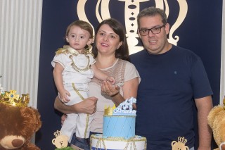 
<a style='margin-left: 5px;' class='btn btn-xs btn-social btn-facebook' href='https://www.facebook.com/sharer/sharer.php?u=https://www.galeramix.com.br/imagem/a14/800-800-90/conteudo/site_galerias/14/primeiro-aninho-pietro-57.jpg' rel='popup' data-width='500' data-height='400'><i class='fa fa-facebook'></i>Compartilhar <span class='hidden-xs'>no Facebook</span>
</a> 
<a class='btn btn-default btn-xs' target='_blank' href='imagem/a14/800-800-90/conteudo/site_galerias/14/primeiro-aninho-pietro-57.jpg'>
<span class='glyphicon glyphicon-cloud-download'></span> Salvar
</a>
