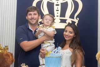 
<a style='margin-left: 5px;' class='btn btn-xs btn-social btn-facebook' href='https://www.facebook.com/sharer/sharer.php?u=https://www.galeramix.com.br/imagem/a14/800-800-90/conteudo/site_galerias/14/primeiro-aninho-pietro-69.jpg' rel='popup' data-width='500' data-height='400'><i class='fa fa-facebook'></i>Compartilhar <span class='hidden-xs'>no Facebook</span>
</a> 
<a class='btn btn-default btn-xs' target='_blank' href='imagem/a14/800-800-90/conteudo/site_galerias/14/primeiro-aninho-pietro-69.jpg'>
<span class='glyphicon glyphicon-cloud-download'></span> Salvar
</a>
