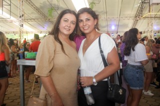 
<a style='margin-left: 5px;' class='btn btn-xs btn-social btn-facebook' href='https://www.facebook.com/sharer/sharer.php?u=https://www.galeramix.com.br/imagem/a151/800-800-90/conteudo/site_galerias/151/img6356.jpg' rel='popup' data-width='500' data-height='400'><i class='fa fa-facebook'></i>Compartilhar <span class='hidden-xs'>no Facebook</span>
</a> 
<a class='btn btn-default btn-xs' target='_blank' href='imagem/a151/800-800-90/conteudo/site_galerias/151/img6356.jpg'>
<span class='glyphicon glyphicon-cloud-download'></span> Salvar
</a>
