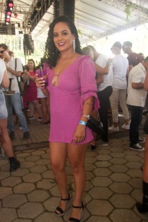 
<a style='margin-left: 5px;' class='btn btn-xs btn-social btn-facebook' href='https://www.facebook.com/sharer/sharer.php?u=https://www.galeramix.com.br/imagem/a151/800-800-90/conteudo/site_galerias/151/img6358.jpg' rel='popup' data-width='500' data-height='400'><i class='fa fa-facebook'></i>Compartilhar <span class='hidden-xs'>no Facebook</span>
</a> 
<a class='btn btn-default btn-xs' target='_blank' href='imagem/a151/800-800-90/conteudo/site_galerias/151/img6358.jpg'>
<span class='glyphicon glyphicon-cloud-download'></span> Salvar
</a>
