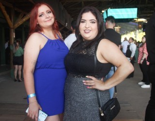 
<a style='margin-left: 5px;' class='btn btn-xs btn-social btn-facebook' href='https://www.facebook.com/sharer/sharer.php?u=https://www.galeramix.com.br/imagem/a151/800-800-90/conteudo/site_galerias/151/img6404.jpg' rel='popup' data-width='500' data-height='400'><i class='fa fa-facebook'></i>Compartilhar <span class='hidden-xs'>no Facebook</span>
</a> 
<a class='btn btn-default btn-xs' target='_blank' href='imagem/a151/800-800-90/conteudo/site_galerias/151/img6404.jpg'>
<span class='glyphicon glyphicon-cloud-download'></span> Salvar
</a>
