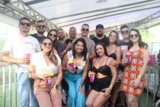 
<a style='margin-left: 5px;' class='btn btn-xs btn-social btn-facebook' href='https://www.facebook.com/sharer/sharer.php?u=https://www.galeramix.com.br/imagem/a151/800-800-90/conteudo/site_galerias/151/img6435.jpg' rel='popup' data-width='500' data-height='400'><i class='fa fa-facebook'></i>Compartilhar <span class='hidden-xs'>no Facebook</span>
</a> 
<a class='btn btn-default btn-xs' target='_blank' href='imagem/a151/800-800-90/conteudo/site_galerias/151/img6435.jpg'>
<span class='glyphicon glyphicon-cloud-download'></span> Salvar
</a>
