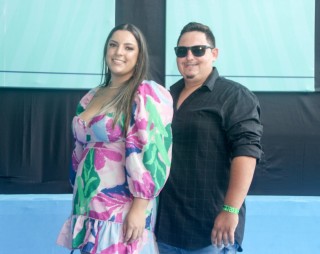 
<a style='margin-left: 5px;' class='btn btn-xs btn-social btn-facebook' href='https://www.facebook.com/sharer/sharer.php?u=https://www.galeramix.com.br/imagem/a151/800-800-90/conteudo/site_galerias/151/img6483.jpg' rel='popup' data-width='500' data-height='400'><i class='fa fa-facebook'></i>Compartilhar <span class='hidden-xs'>no Facebook</span>
</a> 
<a class='btn btn-default btn-xs' target='_blank' href='imagem/a151/800-800-90/conteudo/site_galerias/151/img6483.jpg'>
<span class='glyphicon glyphicon-cloud-download'></span> Salvar
</a>
