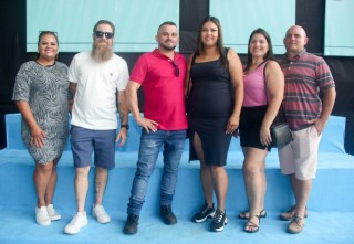 
<a style='margin-left: 5px;' class='btn btn-xs btn-social btn-facebook' href='https://www.facebook.com/sharer/sharer.php?u=https://www.galeramix.com.br/imagem/a151/800-800-90/conteudo/site_galerias/151/img6494.jpg' rel='popup' data-width='500' data-height='400'><i class='fa fa-facebook'></i>Compartilhar <span class='hidden-xs'>no Facebook</span>
</a> 
<a class='btn btn-default btn-xs' target='_blank' href='imagem/a151/800-800-90/conteudo/site_galerias/151/img6494.jpg'>
<span class='glyphicon glyphicon-cloud-download'></span> Salvar
</a>
