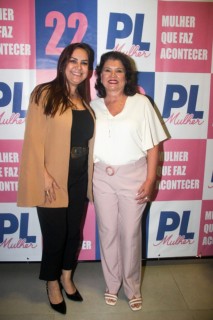 
<a style='margin-left: 5px;' class='btn btn-xs btn-social btn-facebook' href='https://www.facebook.com/sharer/sharer.php?u=https://www.galeramix.com.br/imagem/a157/800-800-90/conteudo/site_galerias/157/pl-mulher-tijucas-113.jpg' rel='popup' data-width='500' data-height='400'><i class='fa fa-facebook'></i>Compartilhar <span class='hidden-xs'>no Facebook</span>
</a> 
<a class='btn btn-default btn-xs' target='_blank' href='imagem/a157/800-800-90/conteudo/site_galerias/157/pl-mulher-tijucas-113.jpg'>
<span class='glyphicon glyphicon-cloud-download'></span> Salvar
</a>
