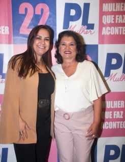 
<a style='margin-left: 5px;' class='btn btn-xs btn-social btn-facebook' href='https://www.facebook.com/sharer/sharer.php?u=https://www.galeramix.com.br/imagem/a157/800-800-90/conteudo/site_galerias/157/pl-mulher-tijucas-114.jpg' rel='popup' data-width='500' data-height='400'><i class='fa fa-facebook'></i>Compartilhar <span class='hidden-xs'>no Facebook</span>
</a> 
<a class='btn btn-default btn-xs' target='_blank' href='imagem/a157/800-800-90/conteudo/site_galerias/157/pl-mulher-tijucas-114.jpg'>
<span class='glyphicon glyphicon-cloud-download'></span> Salvar
</a>
