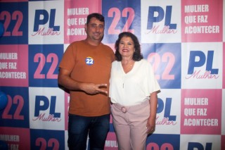 
<a style='margin-left: 5px;' class='btn btn-xs btn-social btn-facebook' href='https://www.facebook.com/sharer/sharer.php?u=https://www.galeramix.com.br/imagem/a157/800-800-90/conteudo/site_galerias/157/pl-mulher-tijucas-120.jpg' rel='popup' data-width='500' data-height='400'><i class='fa fa-facebook'></i>Compartilhar <span class='hidden-xs'>no Facebook</span>
</a> 
<a class='btn btn-default btn-xs' target='_blank' href='imagem/a157/800-800-90/conteudo/site_galerias/157/pl-mulher-tijucas-120.jpg'>
<span class='glyphicon glyphicon-cloud-download'></span> Salvar
</a>
