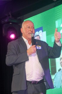 
<a style='margin-left: 5px;' class='btn btn-xs btn-social btn-facebook' href='https://www.facebook.com/sharer/sharer.php?u=https://www.galeramix.com.br/imagem/a157/800-800-90/conteudo/site_galerias/157/pl-mulher-tijucas-150.jpg' rel='popup' data-width='500' data-height='400'><i class='fa fa-facebook'></i>Compartilhar <span class='hidden-xs'>no Facebook</span>
</a> 
<a class='btn btn-default btn-xs' target='_blank' href='imagem/a157/800-800-90/conteudo/site_galerias/157/pl-mulher-tijucas-150.jpg'>
<span class='glyphicon glyphicon-cloud-download'></span> Salvar
</a>
