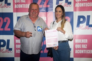 
<a style='margin-left: 5px;' class='btn btn-xs btn-social btn-facebook' href='https://www.facebook.com/sharer/sharer.php?u=https://www.galeramix.com.br/imagem/a157/800-800-90/conteudo/site_galerias/157/pl-mulher-tijucas-157.jpg' rel='popup' data-width='500' data-height='400'><i class='fa fa-facebook'></i>Compartilhar <span class='hidden-xs'>no Facebook</span>
</a> 
<a class='btn btn-default btn-xs' target='_blank' href='imagem/a157/800-800-90/conteudo/site_galerias/157/pl-mulher-tijucas-157.jpg'>
<span class='glyphicon glyphicon-cloud-download'></span> Salvar
</a>
