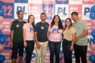 
<a style='margin-left: 5px;' class='btn btn-xs btn-social btn-facebook' href='https://www.facebook.com/sharer/sharer.php?u=https://www.galeramix.com.br/imagem/a157/800-800-90/conteudo/site_galerias/157/pl-mulher-tijucas-23.jpg' rel='popup' data-width='500' data-height='400'><i class='fa fa-facebook'></i>Compartilhar <span class='hidden-xs'>no Facebook</span>
</a> 
<a class='btn btn-default btn-xs' target='_blank' href='imagem/a157/800-800-90/conteudo/site_galerias/157/pl-mulher-tijucas-23.jpg'>
<span class='glyphicon glyphicon-cloud-download'></span> Salvar
</a>
