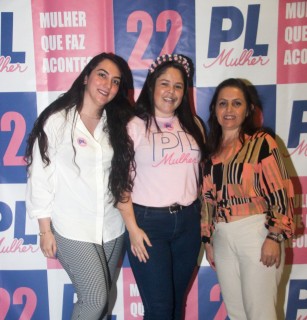 
<a style='margin-left: 5px;' class='btn btn-xs btn-social btn-facebook' href='https://www.facebook.com/sharer/sharer.php?u=https://www.galeramix.com.br/imagem/a157/800-800-90/conteudo/site_galerias/157/pl-mulher-tijucas-32.jpg' rel='popup' data-width='500' data-height='400'><i class='fa fa-facebook'></i>Compartilhar <span class='hidden-xs'>no Facebook</span>
</a> 
<a class='btn btn-default btn-xs' target='_blank' href='imagem/a157/800-800-90/conteudo/site_galerias/157/pl-mulher-tijucas-32.jpg'>
<span class='glyphicon glyphicon-cloud-download'></span> Salvar
</a>
