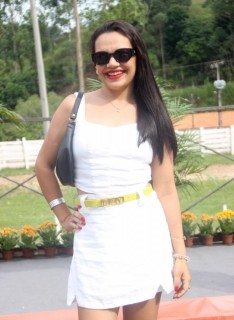 
<a style='margin-left: 5px;' class='btn btn-xs btn-social btn-facebook' href='https://www.facebook.com/sharer/sharer.php?u=https://www.galeramix.com.br/imagem/a158/800-800-90/conteudo/site_galerias/158/img7230.jpg' rel='popup' data-width='500' data-height='400'><i class='fa fa-facebook'></i>Compartilhar <span class='hidden-xs'>no Facebook</span>
</a> 
<a class='btn btn-default btn-xs' target='_blank' href='imagem/a158/800-800-90/conteudo/site_galerias/158/img7230.jpg'>
<span class='glyphicon glyphicon-cloud-download'></span> Salvar
</a>
