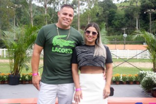 
<a style='margin-left: 5px;' class='btn btn-xs btn-social btn-facebook' href='https://www.facebook.com/sharer/sharer.php?u=https://www.galeramix.com.br/imagem/a158/800-800-90/conteudo/site_galerias/158/img7291.jpg' rel='popup' data-width='500' data-height='400'><i class='fa fa-facebook'></i>Compartilhar <span class='hidden-xs'>no Facebook</span>
</a> 
<a class='btn btn-default btn-xs' target='_blank' href='imagem/a158/800-800-90/conteudo/site_galerias/158/img7291.jpg'>
<span class='glyphicon glyphicon-cloud-download'></span> Salvar
</a>
