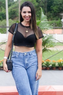 
<a style='margin-left: 5px;' class='btn btn-xs btn-social btn-facebook' href='https://www.facebook.com/sharer/sharer.php?u=https://www.galeramix.com.br/imagem/a158/800-800-90/conteudo/site_galerias/158/img7485.jpg' rel='popup' data-width='500' data-height='400'><i class='fa fa-facebook'></i>Compartilhar <span class='hidden-xs'>no Facebook</span>
</a> 
<a class='btn btn-default btn-xs' target='_blank' href='imagem/a158/800-800-90/conteudo/site_galerias/158/img7485.jpg'>
<span class='glyphicon glyphicon-cloud-download'></span> Salvar
</a>
