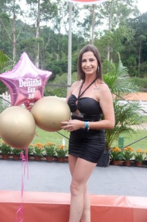 
<a style='margin-left: 5px;' class='btn btn-xs btn-social btn-facebook' href='https://www.facebook.com/sharer/sharer.php?u=https://www.galeramix.com.br/imagem/a158/800-800-90/conteudo/site_galerias/158/img7492.jpg' rel='popup' data-width='500' data-height='400'><i class='fa fa-facebook'></i>Compartilhar <span class='hidden-xs'>no Facebook</span>
</a> 
<a class='btn btn-default btn-xs' target='_blank' href='imagem/a158/800-800-90/conteudo/site_galerias/158/img7492.jpg'>
<span class='glyphicon glyphicon-cloud-download'></span> Salvar
</a>
