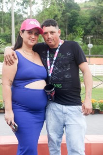 
<a style='margin-left: 5px;' class='btn btn-xs btn-social btn-facebook' href='https://www.facebook.com/sharer/sharer.php?u=https://www.galeramix.com.br/imagem/a158/800-800-90/conteudo/site_galerias/158/img7497.jpg' rel='popup' data-width='500' data-height='400'><i class='fa fa-facebook'></i>Compartilhar <span class='hidden-xs'>no Facebook</span>
</a> 
<a class='btn btn-default btn-xs' target='_blank' href='imagem/a158/800-800-90/conteudo/site_galerias/158/img7497.jpg'>
<span class='glyphicon glyphicon-cloud-download'></span> Salvar
</a>
