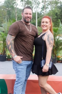 
<a style='margin-left: 5px;' class='btn btn-xs btn-social btn-facebook' href='https://www.facebook.com/sharer/sharer.php?u=https://www.galeramix.com.br/imagem/a158/800-800-90/conteudo/site_galerias/158/jr-seco-299.jpg' rel='popup' data-width='500' data-height='400'><i class='fa fa-facebook'></i>Compartilhar <span class='hidden-xs'>no Facebook</span>
</a> 
<a class='btn btn-default btn-xs' target='_blank' href='imagem/a158/800-800-90/conteudo/site_galerias/158/jr-seco-299.jpg'>
<span class='glyphicon glyphicon-cloud-download'></span> Salvar
</a>
