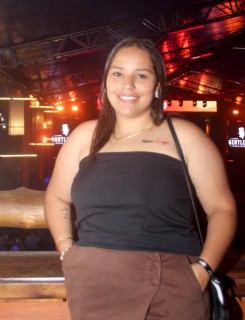 
<a style='margin-left: 5px;' class='btn btn-xs btn-social btn-facebook' href='https://www.facebook.com/sharer/sharer.php?u=https://www.galeramix.com.br/imagem/a158/800-800-90/conteudo/site_galerias/158/jr-seco-357.jpg' rel='popup' data-width='500' data-height='400'><i class='fa fa-facebook'></i>Compartilhar <span class='hidden-xs'>no Facebook</span>
</a> 
<a class='btn btn-default btn-xs' target='_blank' href='imagem/a158/800-800-90/conteudo/site_galerias/158/jr-seco-357.jpg'>
<span class='glyphicon glyphicon-cloud-download'></span> Salvar
</a>
