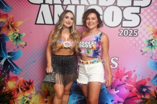 
<a style='margin-left: 5px;' class='btn btn-xs btn-social btn-facebook' href='https://www.facebook.com/sharer/sharer.php?u=https://www.galeramix.com.br/imagem/a159/800-800-90/conteudo/site_galerias/159/grandes-amigos-tijucas-clube-113.jpg' rel='popup' data-width='500' data-height='400'><i class='fa fa-facebook'></i>Compartilhar <span class='hidden-xs'>no Facebook</span>
</a> 
<a class='btn btn-default btn-xs' target='_blank' href='imagem/a159/800-800-90/conteudo/site_galerias/159/grandes-amigos-tijucas-clube-113.jpg'>
<span class='glyphicon glyphicon-cloud-download'></span> Salvar
</a>
