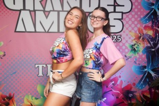 
<a style='margin-left: 5px;' class='btn btn-xs btn-social btn-facebook' href='https://www.facebook.com/sharer/sharer.php?u=https://www.galeramix.com.br/imagem/a159/800-800-90/conteudo/site_galerias/159/grandes-amigos-tijucas-clube-162.jpg' rel='popup' data-width='500' data-height='400'><i class='fa fa-facebook'></i>Compartilhar <span class='hidden-xs'>no Facebook</span>
</a> 
<a class='btn btn-default btn-xs' target='_blank' href='imagem/a159/800-800-90/conteudo/site_galerias/159/grandes-amigos-tijucas-clube-162.jpg'>
<span class='glyphicon glyphicon-cloud-download'></span> Salvar
</a>
