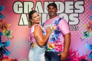 
<a style='margin-left: 5px;' class='btn btn-xs btn-social btn-facebook' href='https://www.facebook.com/sharer/sharer.php?u=https://www.galeramix.com.br/imagem/a159/800-800-90/conteudo/site_galerias/159/grandes-amigos-tijucas-clube-18.jpg' rel='popup' data-width='500' data-height='400'><i class='fa fa-facebook'></i>Compartilhar <span class='hidden-xs'>no Facebook</span>
</a> 
<a class='btn btn-default btn-xs' target='_blank' href='imagem/a159/800-800-90/conteudo/site_galerias/159/grandes-amigos-tijucas-clube-18.jpg'>
<span class='glyphicon glyphicon-cloud-download'></span> Salvar
</a>
