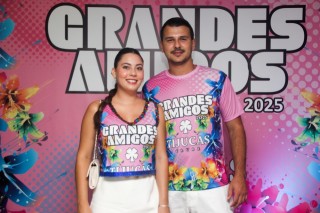 
<a style='margin-left: 5px;' class='btn btn-xs btn-social btn-facebook' href='https://www.facebook.com/sharer/sharer.php?u=https://www.galeramix.com.br/imagem/a159/800-800-90/conteudo/site_galerias/159/grandes-amigos-tijucas-clube-58.jpg' rel='popup' data-width='500' data-height='400'><i class='fa fa-facebook'></i>Compartilhar <span class='hidden-xs'>no Facebook</span>
</a> 
<a class='btn btn-default btn-xs' target='_blank' href='imagem/a159/800-800-90/conteudo/site_galerias/159/grandes-amigos-tijucas-clube-58.jpg'>
<span class='glyphicon glyphicon-cloud-download'></span> Salvar
</a>
