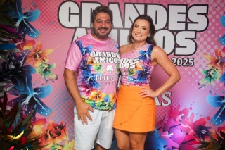 
<a style='margin-left: 5px;' class='btn btn-xs btn-social btn-facebook' href='https://www.facebook.com/sharer/sharer.php?u=https://www.galeramix.com.br/imagem/a159/800-800-90/conteudo/site_galerias/159/grandes-amigos-tijucas-clube-94.jpg' rel='popup' data-width='500' data-height='400'><i class='fa fa-facebook'></i>Compartilhar <span class='hidden-xs'>no Facebook</span>
</a> 
<a class='btn btn-default btn-xs' target='_blank' href='imagem/a159/800-800-90/conteudo/site_galerias/159/grandes-amigos-tijucas-clube-94.jpg'>
<span class='glyphicon glyphicon-cloud-download'></span> Salvar
</a>
