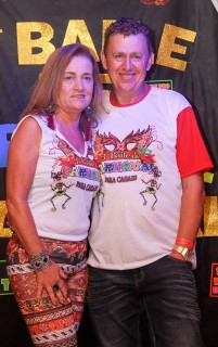 
<a style='margin-left: 5px;' class='btn btn-xs btn-social btn-facebook' href='https://www.facebook.com/sharer/sharer.php?u=https://www.galeramix.com.br/imagem/a16/800-800-90/conteudo/site_galerias/16/img1644.jpg' rel='popup' data-width='500' data-height='400'><i class='fa fa-facebook'></i>Compartilhar <span class='hidden-xs'>no Facebook</span>
</a> 
<a class='btn btn-default btn-xs' target='_blank' href='imagem/a16/800-800-90/conteudo/site_galerias/16/img1644.jpg'>
<span class='glyphicon glyphicon-cloud-download'></span> Salvar
</a>
