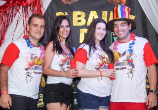 
<a style='margin-left: 5px;' class='btn btn-xs btn-social btn-facebook' href='https://www.facebook.com/sharer/sharer.php?u=https://www.galeramix.com.br/imagem/a16/800-800-90/conteudo/site_galerias/16/img1648.jpg' rel='popup' data-width='500' data-height='400'><i class='fa fa-facebook'></i>Compartilhar <span class='hidden-xs'>no Facebook</span>
</a> 
<a class='btn btn-default btn-xs' target='_blank' href='imagem/a16/800-800-90/conteudo/site_galerias/16/img1648.jpg'>
<span class='glyphicon glyphicon-cloud-download'></span> Salvar
</a>
