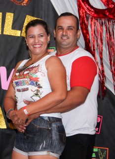 
<a style='margin-left: 5px;' class='btn btn-xs btn-social btn-facebook' href='https://www.facebook.com/sharer/sharer.php?u=https://www.galeramix.com.br/imagem/a16/800-800-90/conteudo/site_galerias/16/img1669-2.jpg' rel='popup' data-width='500' data-height='400'><i class='fa fa-facebook'></i>Compartilhar <span class='hidden-xs'>no Facebook</span>
</a> 
<a class='btn btn-default btn-xs' target='_blank' href='imagem/a16/800-800-90/conteudo/site_galerias/16/img1669-2.jpg'>
<span class='glyphicon glyphicon-cloud-download'></span> Salvar
</a>
