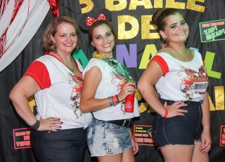 
<a style='margin-left: 5px;' class='btn btn-xs btn-social btn-facebook' href='https://www.facebook.com/sharer/sharer.php?u=https://www.galeramix.com.br/imagem/a16/800-800-90/conteudo/site_galerias/16/img1670.jpg' rel='popup' data-width='500' data-height='400'><i class='fa fa-facebook'></i>Compartilhar <span class='hidden-xs'>no Facebook</span>
</a> 
<a class='btn btn-default btn-xs' target='_blank' href='imagem/a16/800-800-90/conteudo/site_galerias/16/img1670.jpg'>
<span class='glyphicon glyphicon-cloud-download'></span> Salvar
</a>
