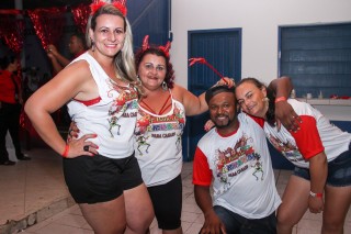 
<a style='margin-left: 5px;' class='btn btn-xs btn-social btn-facebook' href='https://www.facebook.com/sharer/sharer.php?u=https://www.galeramix.com.br/imagem/a16/800-800-90/conteudo/site_galerias/16/img1719.jpg' rel='popup' data-width='500' data-height='400'><i class='fa fa-facebook'></i>Compartilhar <span class='hidden-xs'>no Facebook</span>
</a> 
<a class='btn btn-default btn-xs' target='_blank' href='imagem/a16/800-800-90/conteudo/site_galerias/16/img1719.jpg'>
<span class='glyphicon glyphicon-cloud-download'></span> Salvar
</a>
