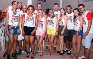 
<a style='margin-left: 5px;' class='btn btn-xs btn-social btn-facebook' href='https://www.facebook.com/sharer/sharer.php?u=https://www.galeramix.com.br/imagem/a16/800-800-90/conteudo/site_galerias/16/img1749.jpg' rel='popup' data-width='500' data-height='400'><i class='fa fa-facebook'></i>Compartilhar <span class='hidden-xs'>no Facebook</span>
</a> 
<a class='btn btn-default btn-xs' target='_blank' href='imagem/a16/800-800-90/conteudo/site_galerias/16/img1749.jpg'>
<span class='glyphicon glyphicon-cloud-download'></span> Salvar
</a>
