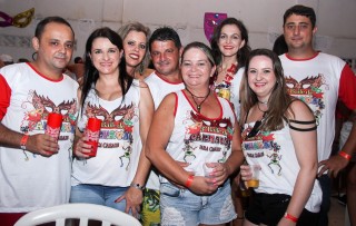 
<a style='margin-left: 5px;' class='btn btn-xs btn-social btn-facebook' href='https://www.facebook.com/sharer/sharer.php?u=https://www.galeramix.com.br/imagem/a16/800-800-90/conteudo/site_galerias/16/img1750.jpg' rel='popup' data-width='500' data-height='400'><i class='fa fa-facebook'></i>Compartilhar <span class='hidden-xs'>no Facebook</span>
</a> 
<a class='btn btn-default btn-xs' target='_blank' href='imagem/a16/800-800-90/conteudo/site_galerias/16/img1750.jpg'>
<span class='glyphicon glyphicon-cloud-download'></span> Salvar
</a>
