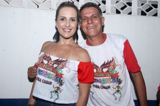 
<a style='margin-left: 5px;' class='btn btn-xs btn-social btn-facebook' href='https://www.facebook.com/sharer/sharer.php?u=https://www.galeramix.com.br/imagem/a16/800-800-90/conteudo/site_galerias/16/img1767.jpg' rel='popup' data-width='500' data-height='400'><i class='fa fa-facebook'></i>Compartilhar <span class='hidden-xs'>no Facebook</span>
</a> 
<a class='btn btn-default btn-xs' target='_blank' href='imagem/a16/800-800-90/conteudo/site_galerias/16/img1767.jpg'>
<span class='glyphicon glyphicon-cloud-download'></span> Salvar
</a>
