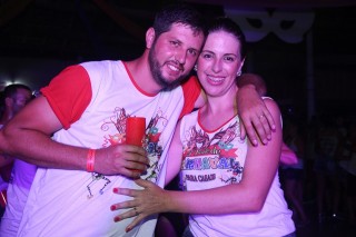 
<a style='margin-left: 5px;' class='btn btn-xs btn-social btn-facebook' href='https://www.facebook.com/sharer/sharer.php?u=https://www.galeramix.com.br/imagem/a16/800-800-90/conteudo/site_galerias/16/img1798.jpg' rel='popup' data-width='500' data-height='400'><i class='fa fa-facebook'></i>Compartilhar <span class='hidden-xs'>no Facebook</span>
</a> 
<a class='btn btn-default btn-xs' target='_blank' href='imagem/a16/800-800-90/conteudo/site_galerias/16/img1798.jpg'>
<span class='glyphicon glyphicon-cloud-download'></span> Salvar
</a>
