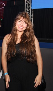 
    <a style='margin-left: 5px;' class='btn btn-xs btn-social btn-facebook' href='https://www.facebook.com/sharer/sharer.php?u=https://www.galeramix.com.br/imagem/a162/800-800-90/conteudo/site_galerias/162/tijufest-2025-zeze-di-camargo-11.jpg' rel='popup' data-width='500' data-height='400'><i class='fa fa-facebook'></i>Compartilhar <span class='hidden-xs'>no Facebook</span>
</a> 
<a class='btn btn-default btn-xs' target='_blank' href='imagem/a162/800-800-90/conteudo/site_galerias/162/tijufest-2025-zeze-di-camargo-11.jpg'>
    <span class='glyphicon glyphicon-cloud-download'></span> Salvar
</a>
