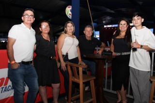 
<a style='margin-left: 5px;' class='btn btn-xs btn-social btn-facebook' href='https://www.facebook.com/sharer/sharer.php?u=https://www.galeramix.com.br/imagem/a162/800-800-90/conteudo/site_galerias/162/tijufest-2025-zeze-di-camargo-23.jpg' rel='popup' data-width='500' data-height='400'><i class='fa fa-facebook'></i>Compartilhar <span class='hidden-xs'>no Facebook</span>
</a> 
<a class='btn btn-default btn-xs' target='_blank' href='imagem/a162/800-800-90/conteudo/site_galerias/162/tijufest-2025-zeze-di-camargo-23.jpg'>
<span class='glyphicon glyphicon-cloud-download'></span> Salvar
</a>
