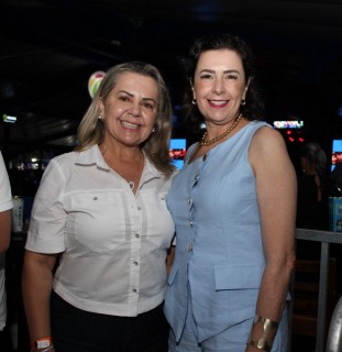 
<a style='margin-left: 5px;' class='btn btn-xs btn-social btn-facebook' href='https://www.facebook.com/sharer/sharer.php?u=https://www.galeramix.com.br/imagem/a162/800-800-90/conteudo/site_galerias/162/tijufest-2025-zeze-di-camargo-26.jpg' rel='popup' data-width='500' data-height='400'><i class='fa fa-facebook'></i>Compartilhar <span class='hidden-xs'>no Facebook</span>
</a> 
<a class='btn btn-default btn-xs' target='_blank' href='imagem/a162/800-800-90/conteudo/site_galerias/162/tijufest-2025-zeze-di-camargo-26.jpg'>
<span class='glyphicon glyphicon-cloud-download'></span> Salvar
</a>
