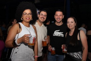 
<a style='margin-left: 5px;' class='btn btn-xs btn-social btn-facebook' href='https://www.facebook.com/sharer/sharer.php?u=https://www.galeramix.com.br/imagem/a162/800-800-90/conteudo/site_galerias/162/tijufest-2025-zeze-di-camargo-75.jpg' rel='popup' data-width='500' data-height='400'><i class='fa fa-facebook'></i>Compartilhar <span class='hidden-xs'>no Facebook</span>
</a> 
<a class='btn btn-default btn-xs' target='_blank' href='imagem/a162/800-800-90/conteudo/site_galerias/162/tijufest-2025-zeze-di-camargo-75.jpg'>
<span class='glyphicon glyphicon-cloud-download'></span> Salvar
</a>
