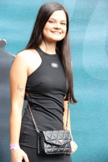 <a style='margin-left: 5px;' class='btn btn-xs btn-social btn-facebook' href='https://www.facebook.com/sharer/sharer.php?u=https://www.galeramix.com.br/imagem/a163/800-800-90/conteudo/site_galerias/163/gustavo-lima-costelaco-junior-seco-galeramix-258.jpg' rel='popup' data-width='500' data-height='400'><i class='fa fa-facebook'></i>Compartilhar <span class='hidden-xs'>no Facebook</span></a> <a class='btn btn-default btn-xs' target='_blank' href='imagem/a163/800-800-90/conteudo/site_galerias/163/gustavo-lima-costelaco-junior-seco-galeramix-258.jpg'><span class='glyphicon glyphicon-cloud-download'></span> Salvar</a>