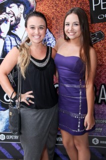 
<a style='margin-left: 5px;' class='btn btn-xs btn-social btn-facebook' href='https://www.facebook.com/sharer/sharer.php?u=https://www.galeramix.com.br/imagem/a17/800-800-90/conteudo/site_galerias/17/victor-e-leo-petry-42.jpg' rel='popup' data-width='500' data-height='400'><i class='fa fa-facebook'></i>Compartilhar <span class='hidden-xs'>no Facebook</span>
</a> 
<a class='btn btn-default btn-xs' target='_blank' href='imagem/a17/800-800-90/conteudo/site_galerias/17/victor-e-leo-petry-42.jpg'>
<span class='glyphicon glyphicon-cloud-download'></span> Salvar
</a>
