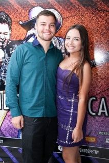 
<a style='margin-left: 5px;' class='btn btn-xs btn-social btn-facebook' href='https://www.facebook.com/sharer/sharer.php?u=https://www.galeramix.com.br/imagem/a17/800-800-90/conteudo/site_galerias/17/victor-e-leo-petry-43.jpg' rel='popup' data-width='500' data-height='400'><i class='fa fa-facebook'></i>Compartilhar <span class='hidden-xs'>no Facebook</span>
</a> 
<a class='btn btn-default btn-xs' target='_blank' href='imagem/a17/800-800-90/conteudo/site_galerias/17/victor-e-leo-petry-43.jpg'>
<span class='glyphicon glyphicon-cloud-download'></span> Salvar
</a>
